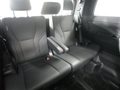 2023 Toyota ALPHARD — миниатюра 35