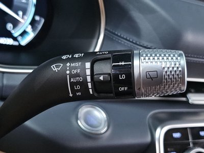 2022 Genesis GV80 thumbnail 32