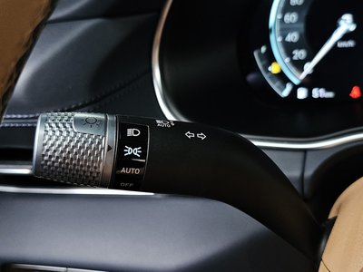 2022 Genesis GV80 thumbnail 31