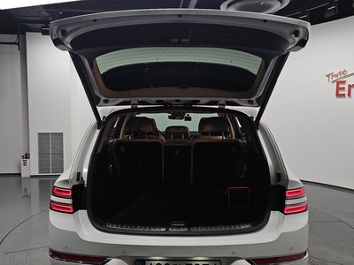 2022 Genesis GV80 thumbnail 37