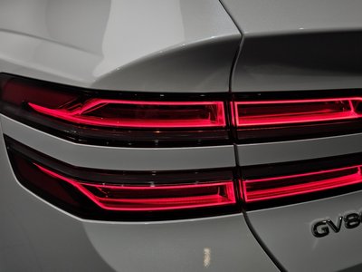 صورة 10 لـ 2022 Genesis GV80