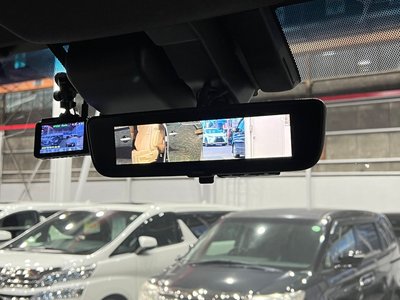 TOYOTA GRAND ACE - 8