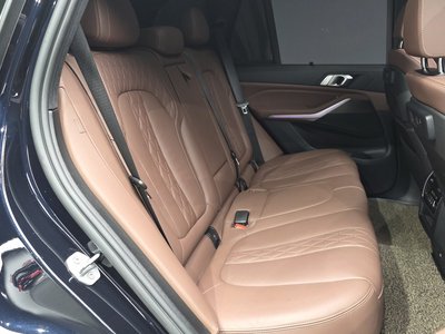 2022 BMW X5 — миниатюра 12