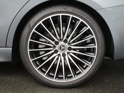 2025 MERCEDES-BENZ C-CLASS 照片 9