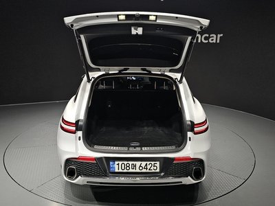 2021 Genesis GV70 — миниатюра 26
