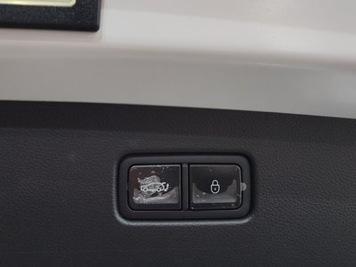 2025 Genesis GV70 缩略图 24