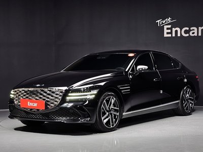 GENESIS G80 (RG3) - 1