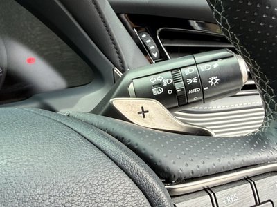 صورة مصغرة 23 لـ 2018 Lexus LS