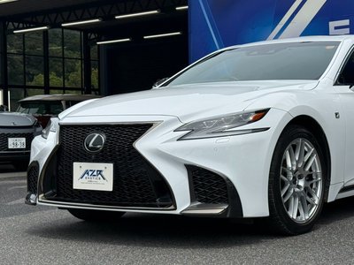 صورة مصغرة 8 لـ 2018 Lexus LS