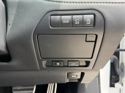صورة مصغرة 22 لـ 2018 Lexus LS