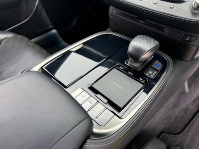 صورة مصغرة 24 لـ 2018 Lexus LS