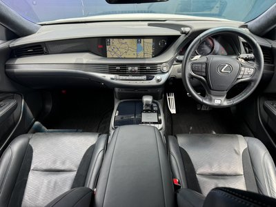 صورة مصغرة 13 لـ 2018 Lexus LS