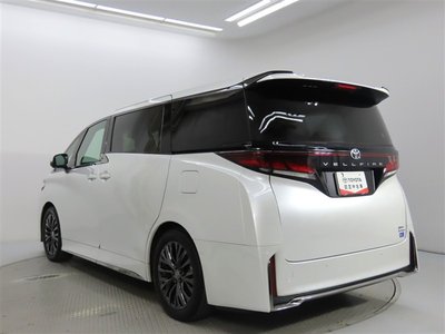 صورة 30 لـ 2024 Toyota VELLFIRE