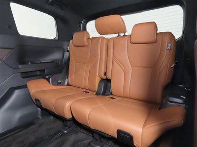 صورة 13 لـ 2024 Toyota VELLFIRE