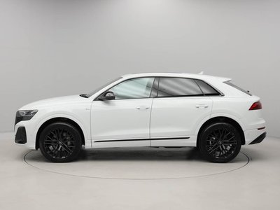 2025 AUDI Q8 photo 3