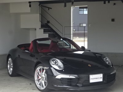 PORSCHE 911 - 4