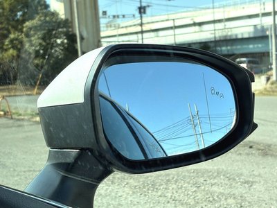 TOYOTA CROWN CROSSOVER - 4