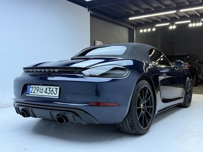 PORSCHE 718 - 3