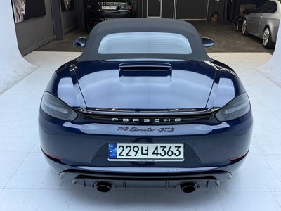 PORSCHE 718 - 2