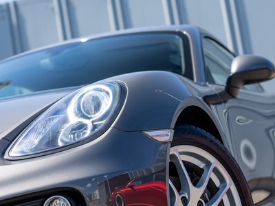 2015 Porsche CAYMAN thumbnail 33