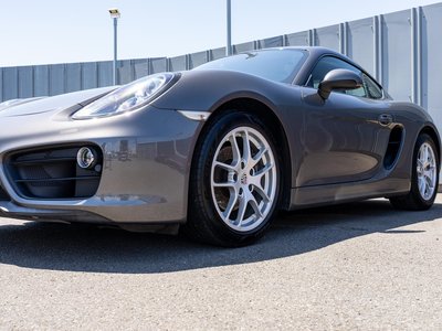 2015 Porsche CAYMAN thumbnail 16