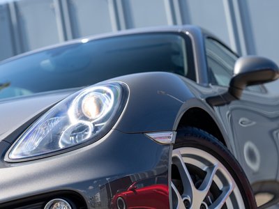 2015 Porsche CAYMAN thumbnail 34