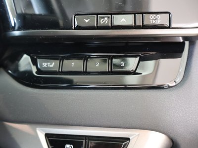 2024 Lexus RX — миниатюра 24