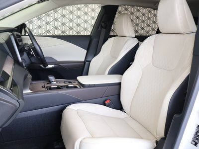 LEXUS RX - 9