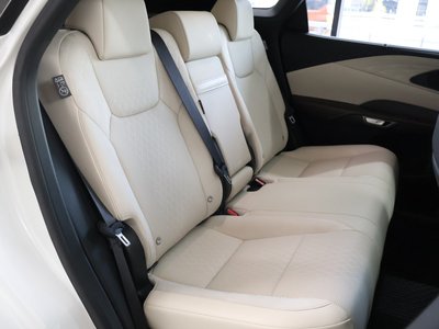 2024 Lexus RX — миниатюра 39