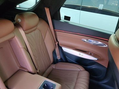 2024 Genesis GV70 photo 10