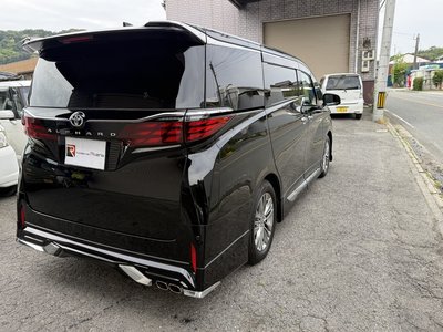2025 Toyota ALPHARD — миниатюра 11