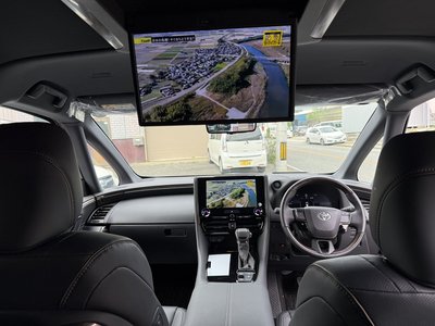 2025 Toyota ALPHARD — миниатюра 18
