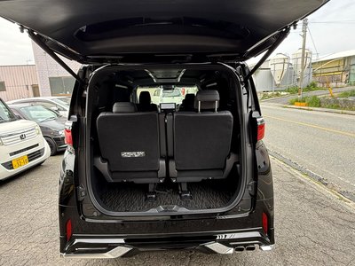 2025 Toyota ALPHARD — миниатюра 13