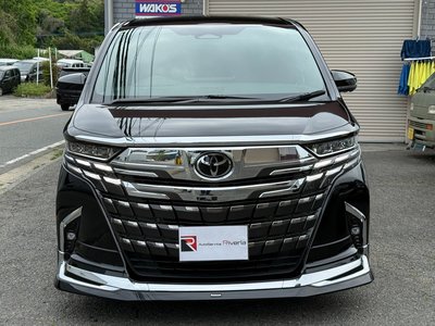2025 Toyota ALPHARD — фото 2