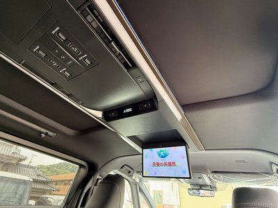 2025 Toyota ALPHARD — миниатюра 28
