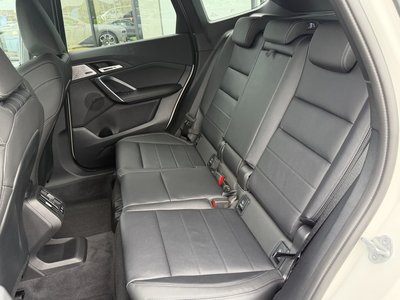 2025 BMW X1 — миниатюра 15