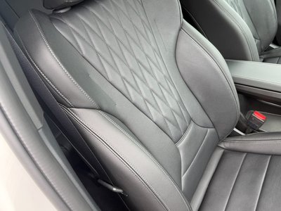 2025 BMW X1 — миниатюра 19