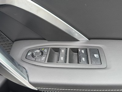 2025 BMW X1 — миниатюра 25
