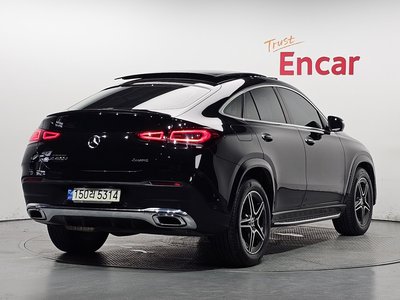 2021 Mercedes-BENZ GLE — фото 3