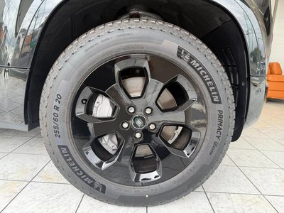2025 LAND Rover DEFENDER — миниатюра 23