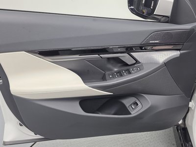 2024 BMW 5 SERIES — миниатюра 14
