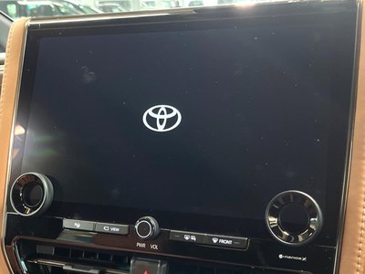 TOYOTA VELLFIRE - 6
