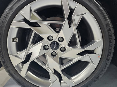 2023 Genesis GV60 缩略图 15