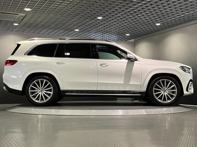 2025 Mercedes-BENZ GLS — миниатюра 11