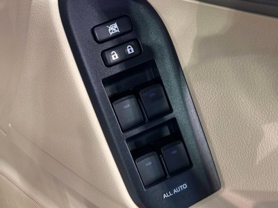 2023 Toyota LAND CRUISER PRADO 缩略图 40