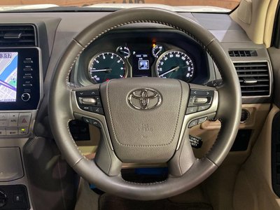 2023 Toyota LAND CRUISER PRADO 照片 7