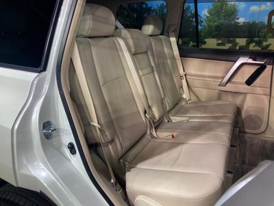 2023 Toyota LAND CRUISER PRADO 照片 9