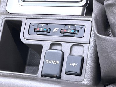 TOYOTA LAND CRUISER PRADO - 7