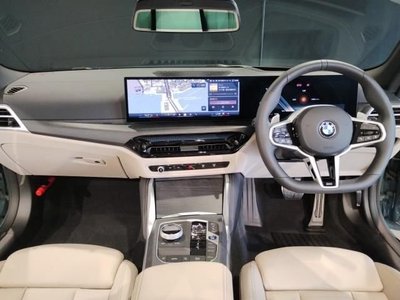 2025 BMW 4 SERIES photo 2