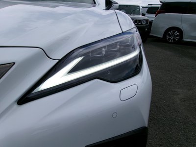 2020 Lexus LS — миниатюра 29